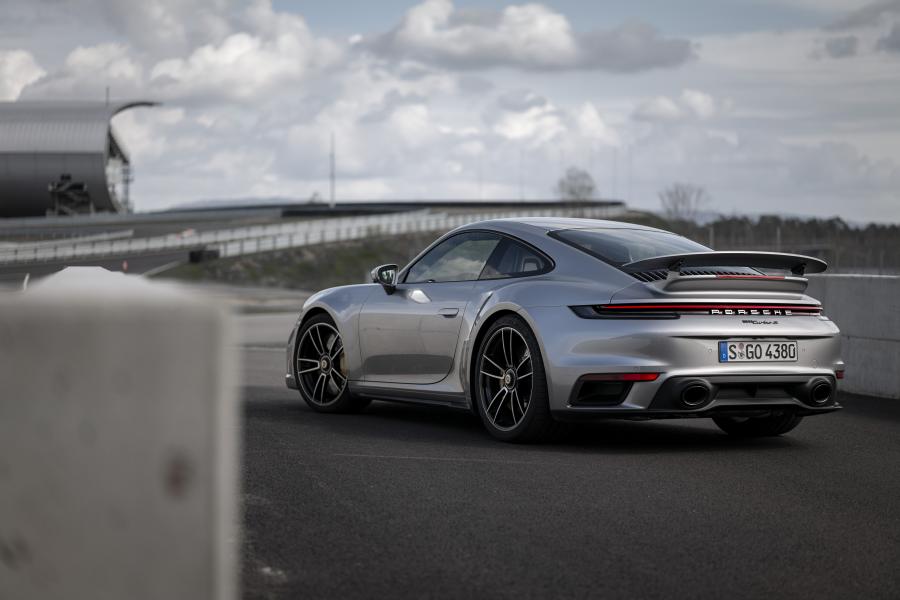  Porsche 911 Turbo S (992) 2020 года  (WW) (фото 48 из 49)